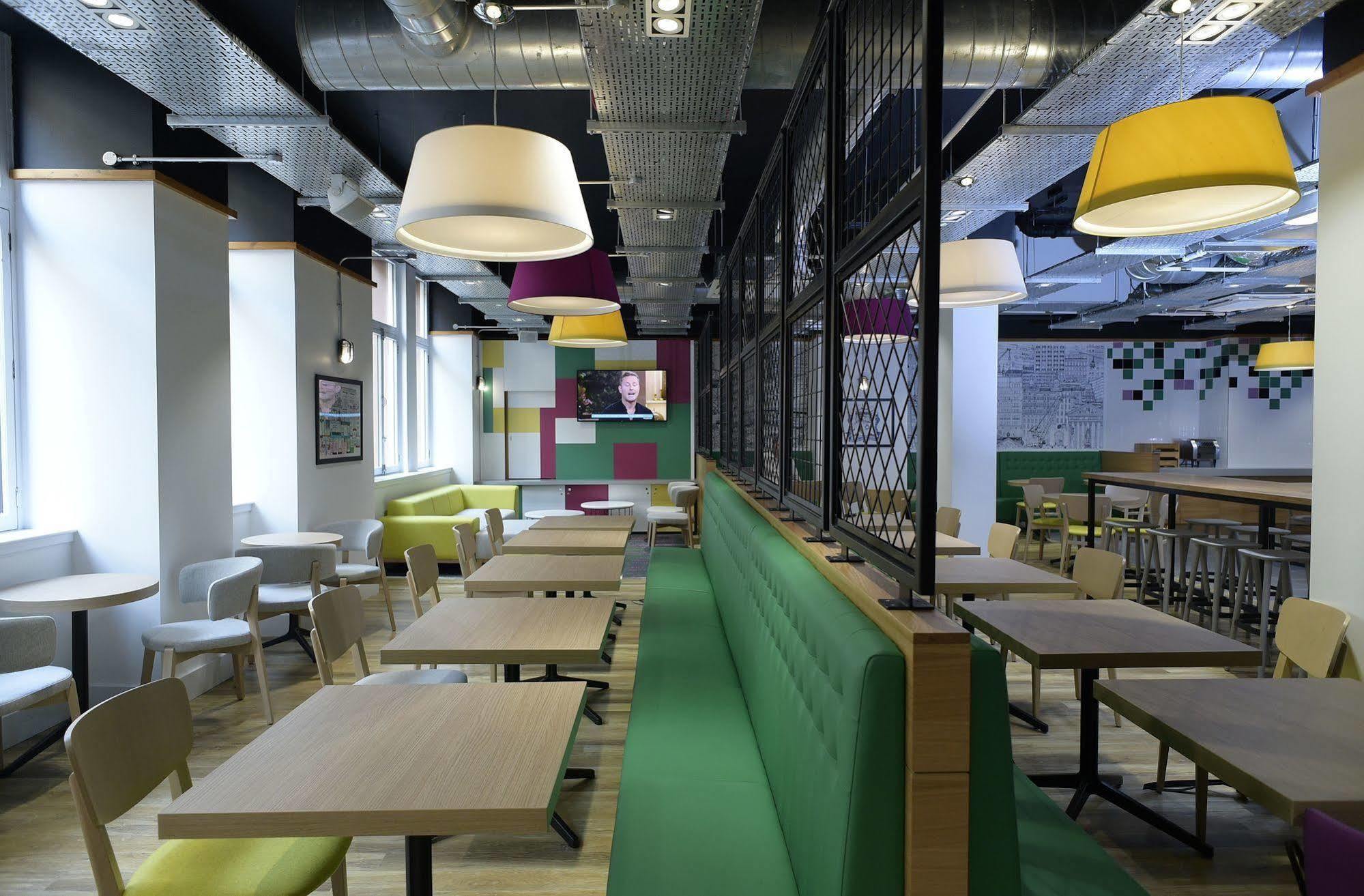 Ibis Styles Centre George Square Глазго